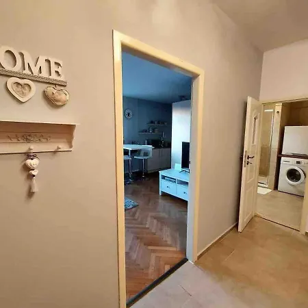 公寓 1-bedroom Floor In Heart Of Old Town