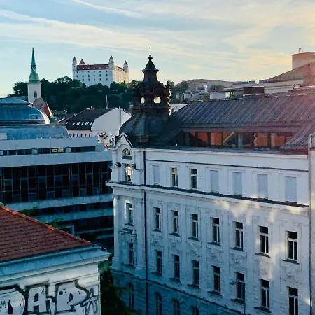 1-bedroom Floor In Heart Of Old Town Bratislava